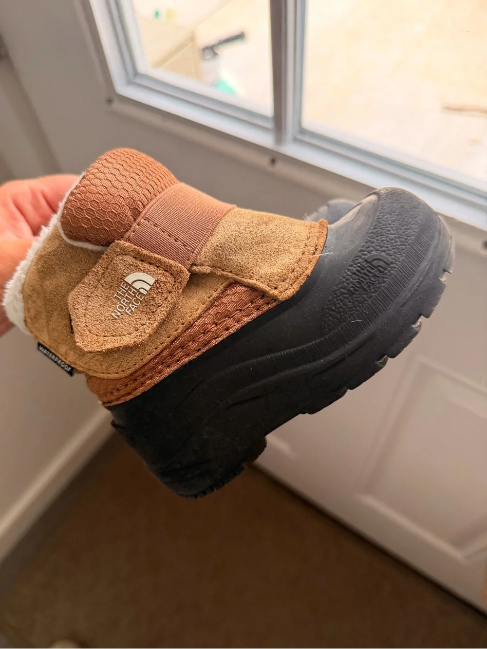 THE NORTH FACE / Toddler Alpenglow II Boots - 7